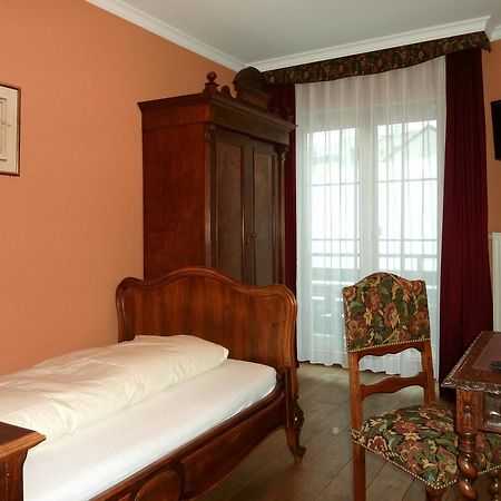 Historisches Genusshotel Loewen 쇼프하임 외부 사진