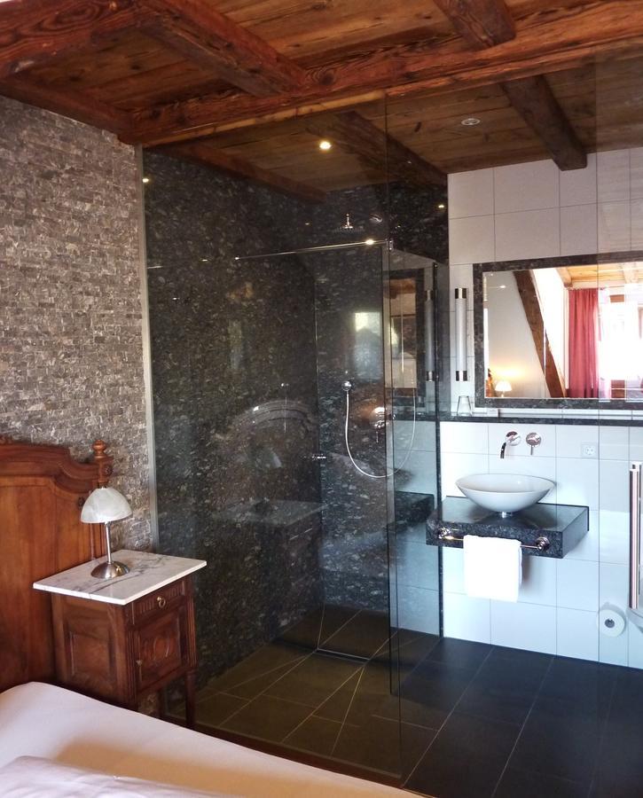 Historisches Genusshotel Loewen 쇼프하임 외부 사진